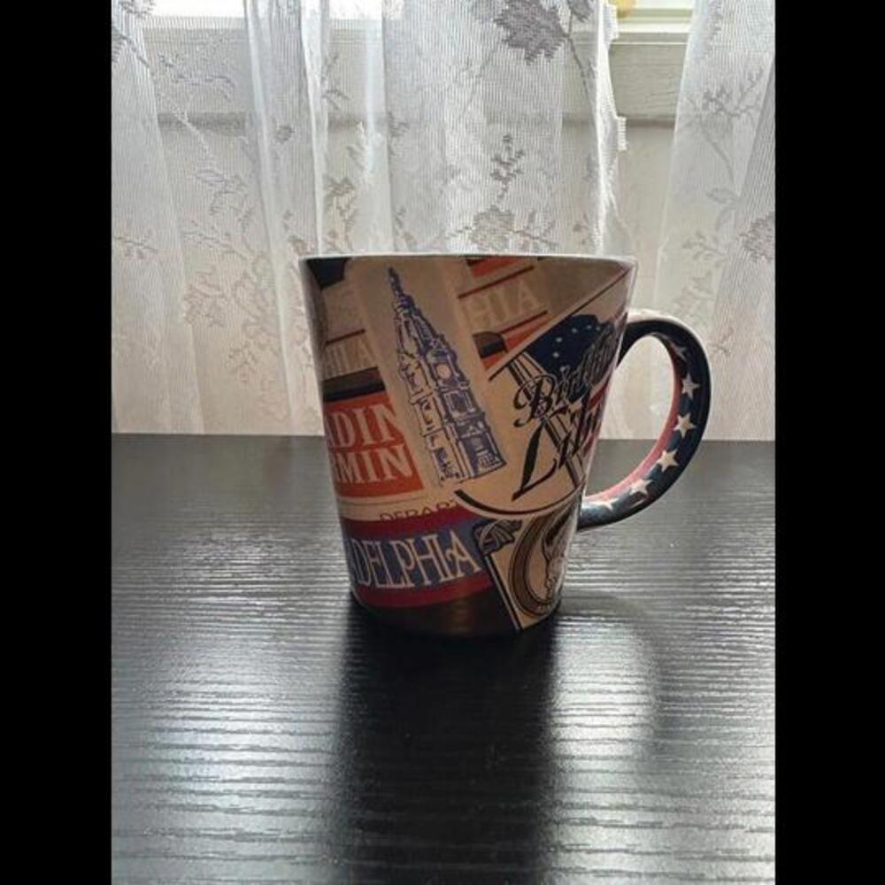 Philadelphia Themed Souvenir Coffee Mug - Patriotic Charm